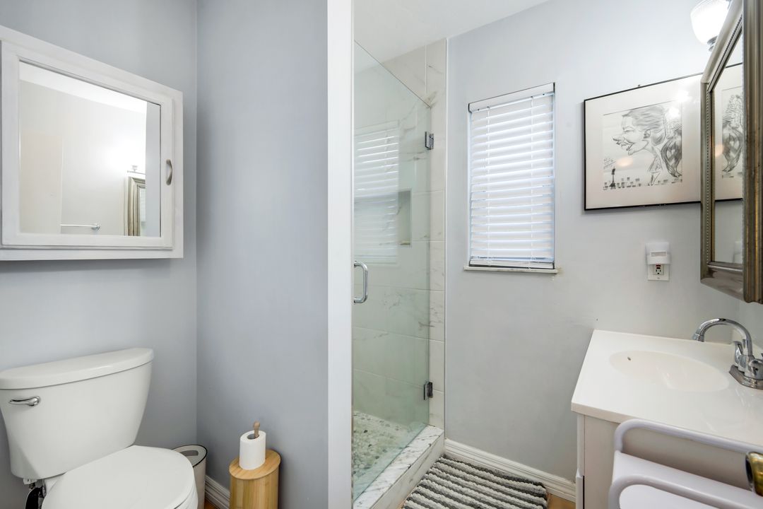 779 98th Ave N, Naples, FL 34108