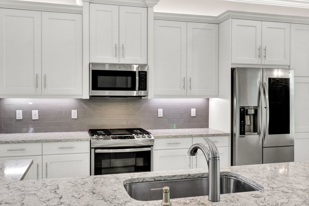 28685 Montecristo Loop, Bonita Springs, FL 34135
