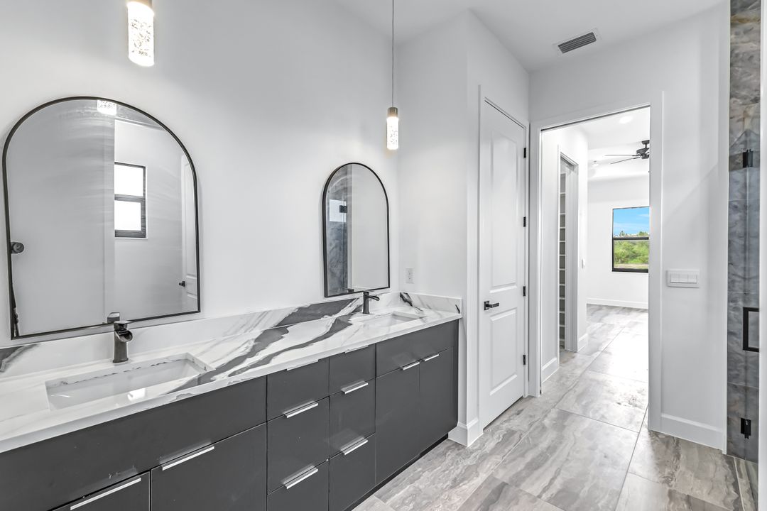 7716 13th Terrace, LaBelle, FL 33935