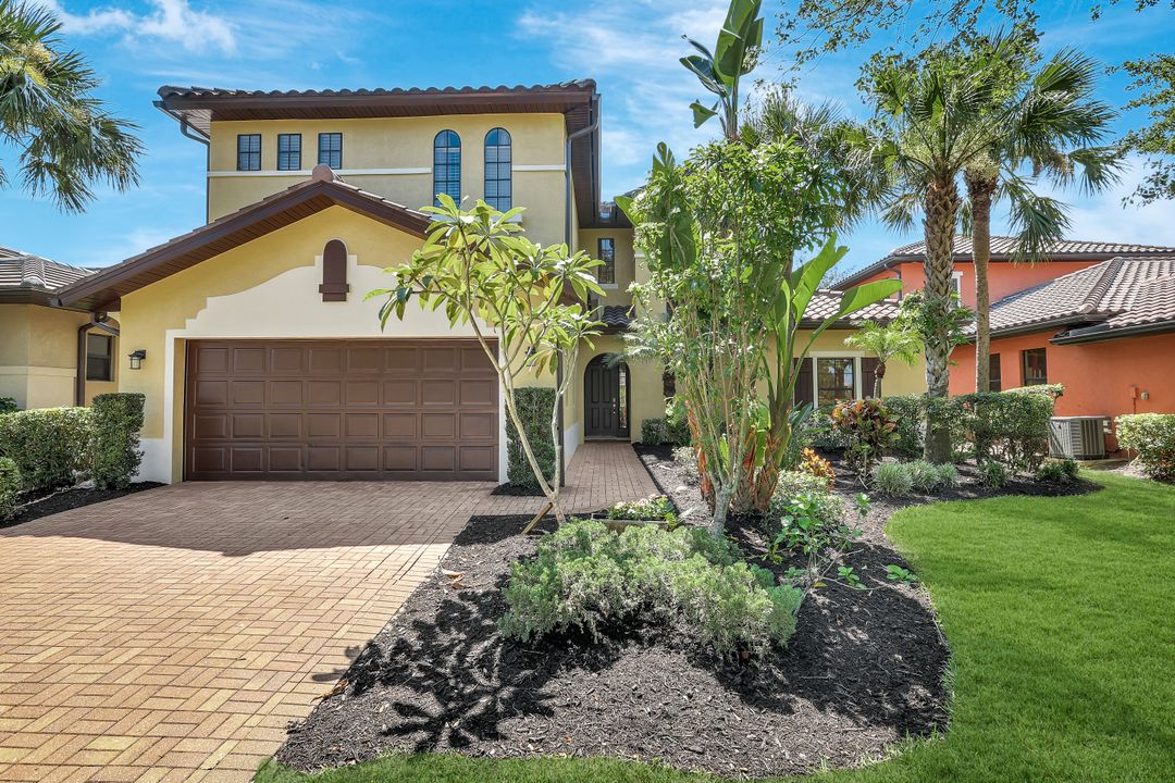 12693 Kentwood Ave, Fort Myers, FL 33913