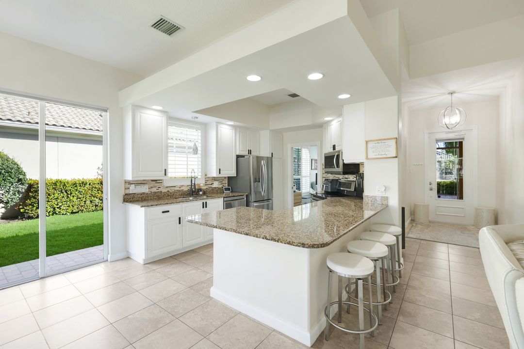 28032 Eagle Ray Ct, Bonita Springs, FL 34135