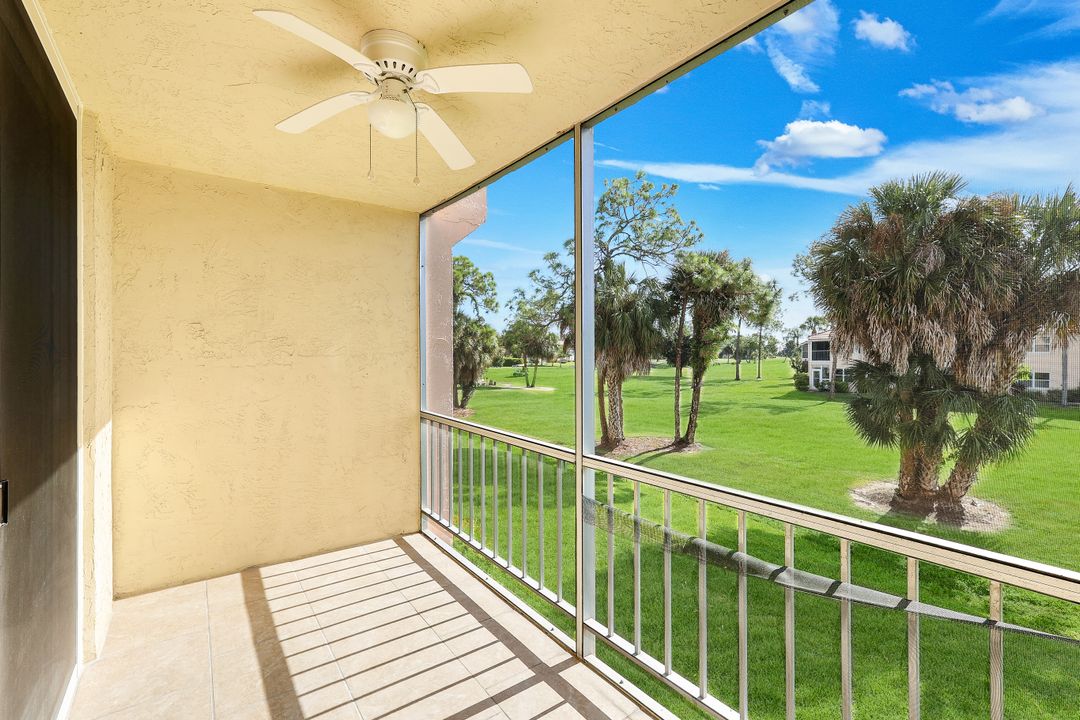 225 Turtle Lake Ct #209, Naples, FL 34105