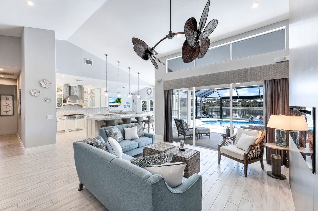 3730 Lakemont Dr, Bonita Springs, FL 34134