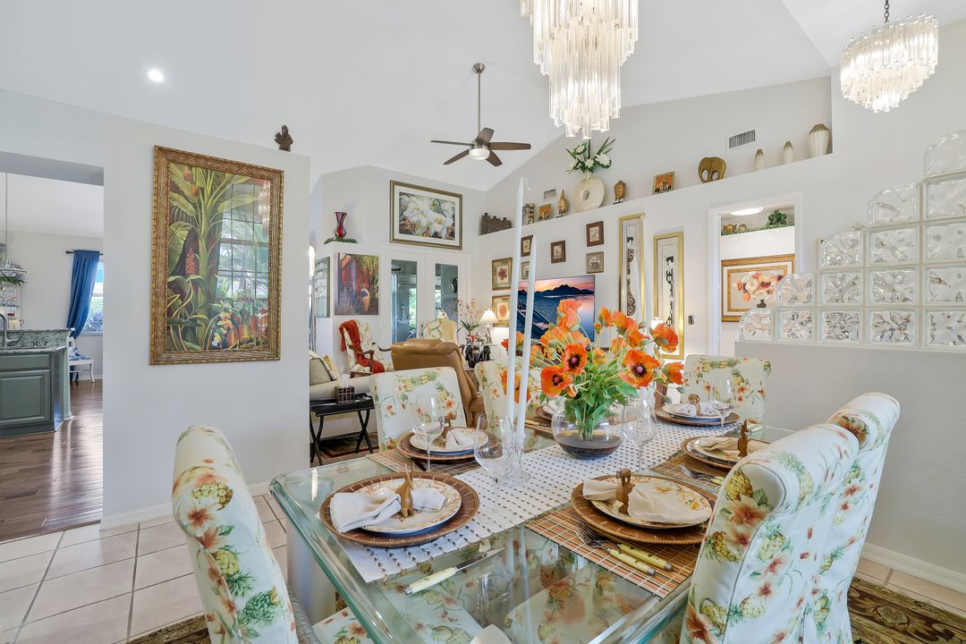 186 Muirfield Cir, Naples, FL 34113