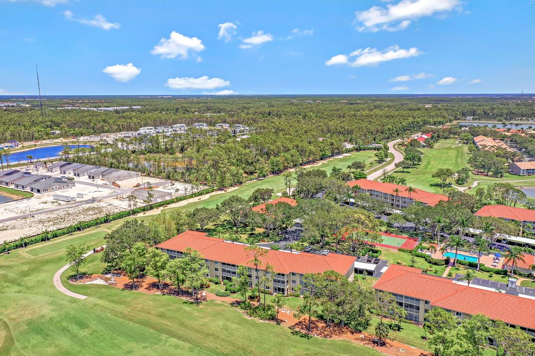 3695 Amberly Cir #E 107, Naples, FL 34112