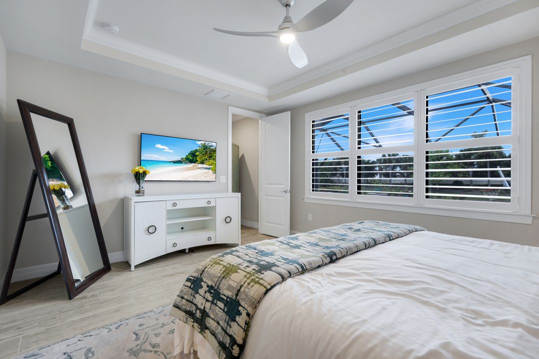 7209 Wilton Dr N, Naples, FL 34109