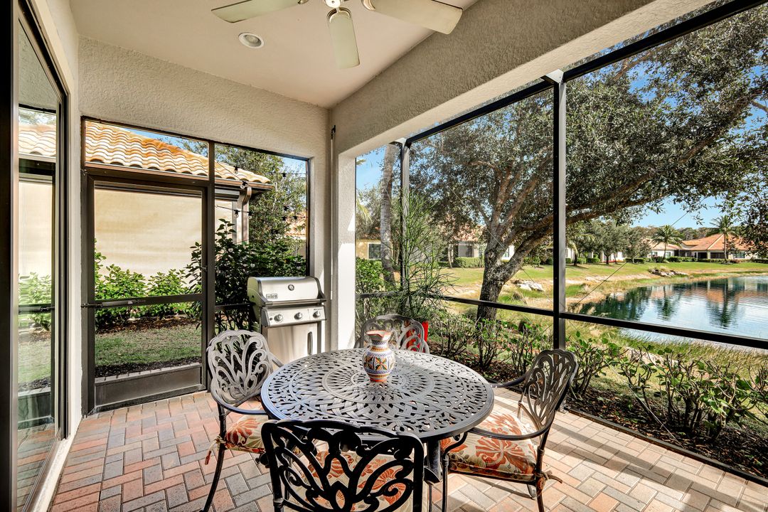 9492 Isla Bella Cir, Bonita Springs, FL 34135