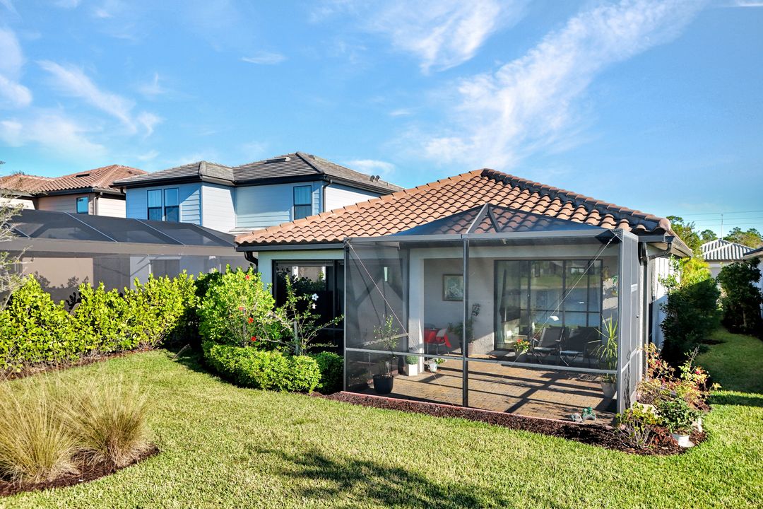 2171 Yellowfin Cir, Naples, FL 34114