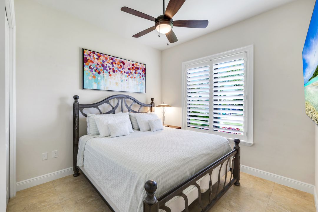 128 NW 39th Ave, Cape Coral, FL 33993