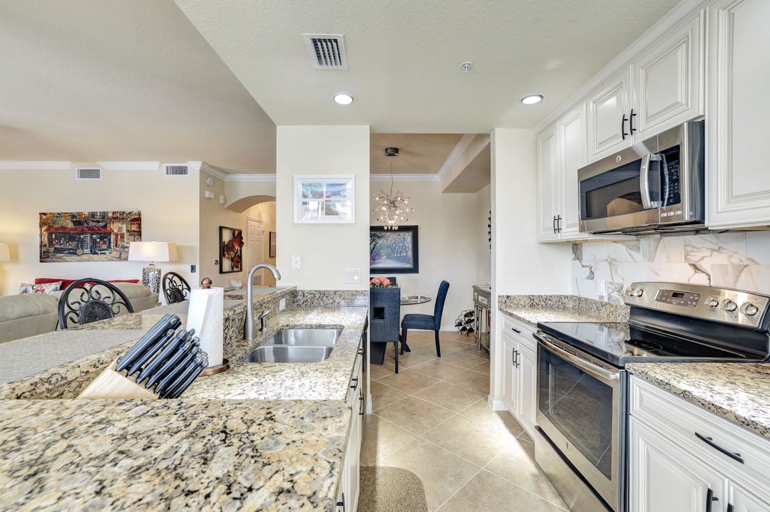 9554 Trevi Ct #4726, Naples, FL 34113