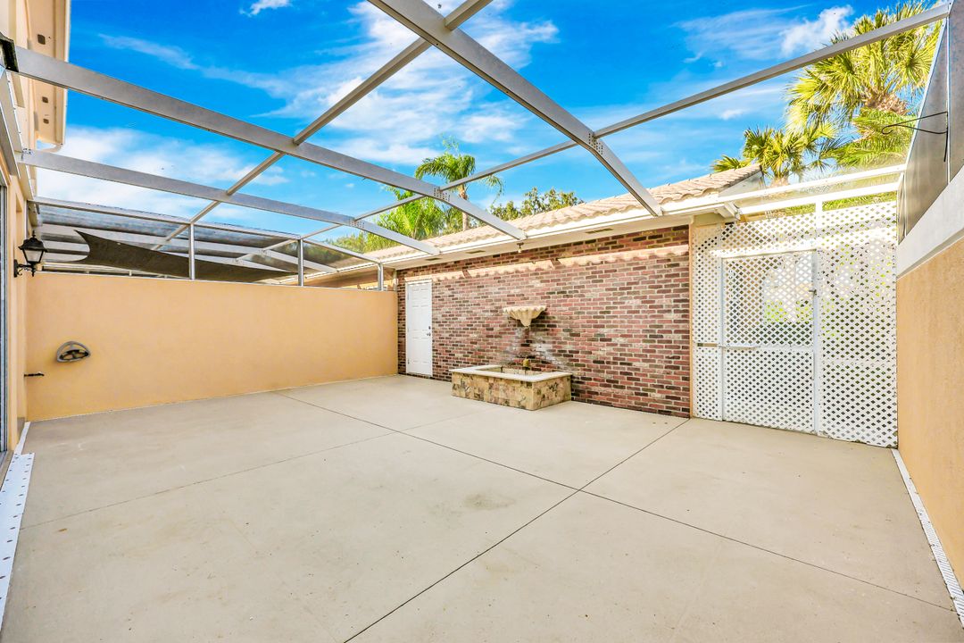 29072 Alessandria Cir, Bonita Springs, FL 34135