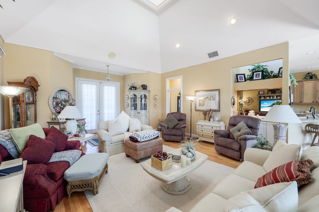 1181 Whiteheart Ct, Marco Island, FL 34145