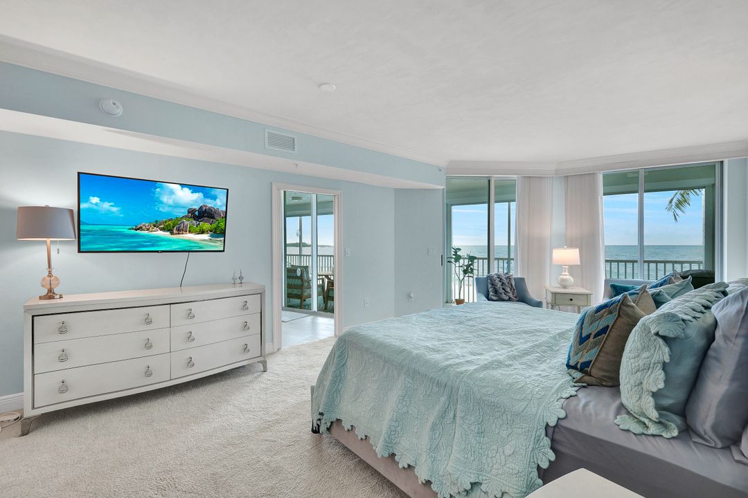 1070 S Collier Blvd #205, Marco Island, FL 34145