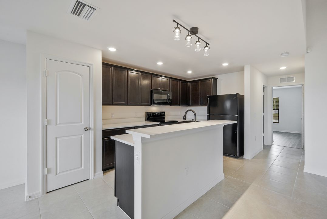 814 La Salle Ave, Fort Myers, FL 33913