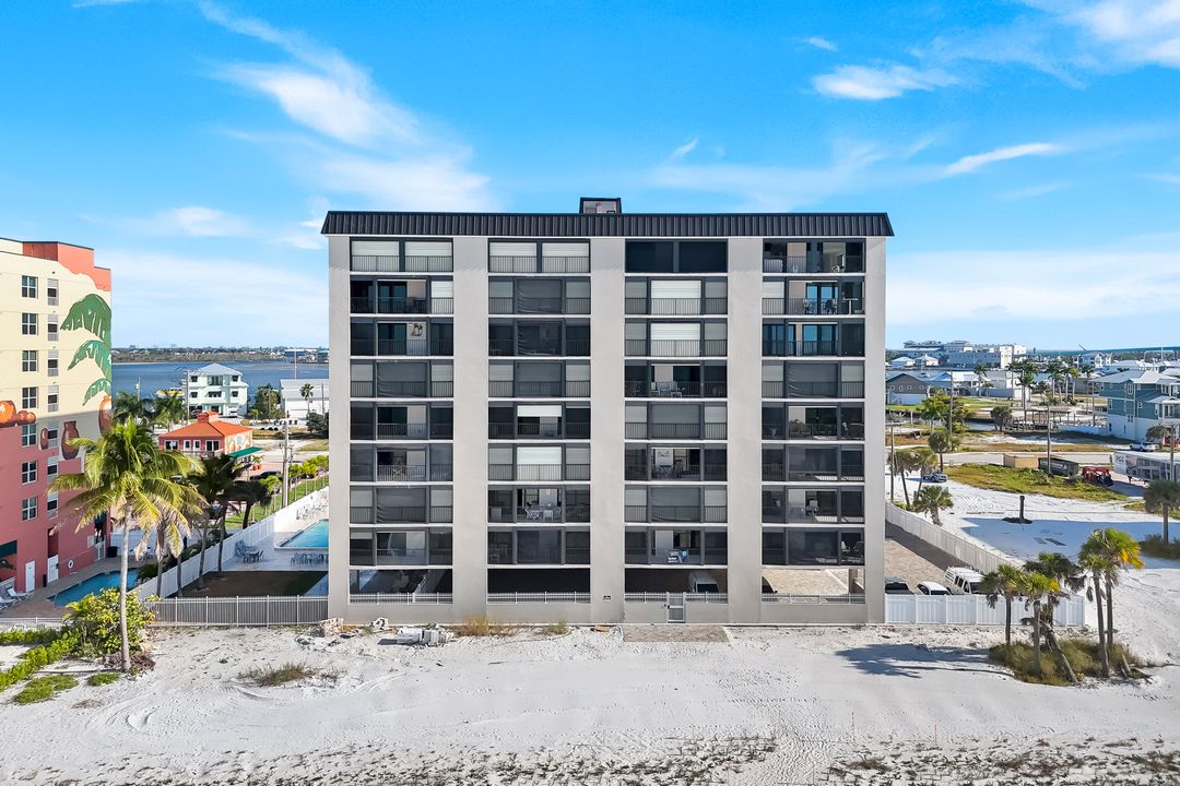 538 Estero Blvd #302, Fort Myers Beach, FL 33931