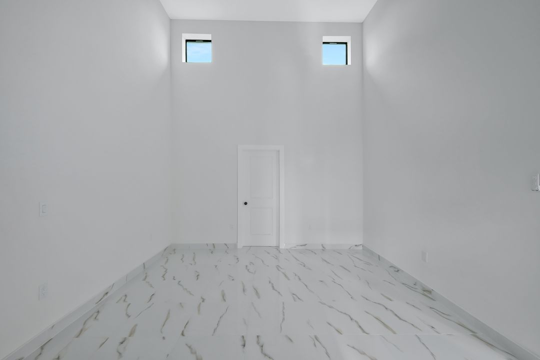 3505 NW 44th Ave, Cape Coral, FL 33993