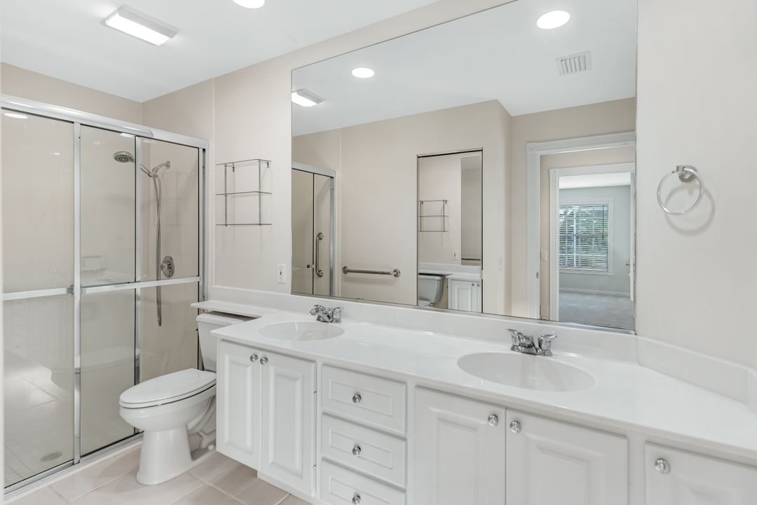 3360 Cayman Ln, Naples, FL 34119