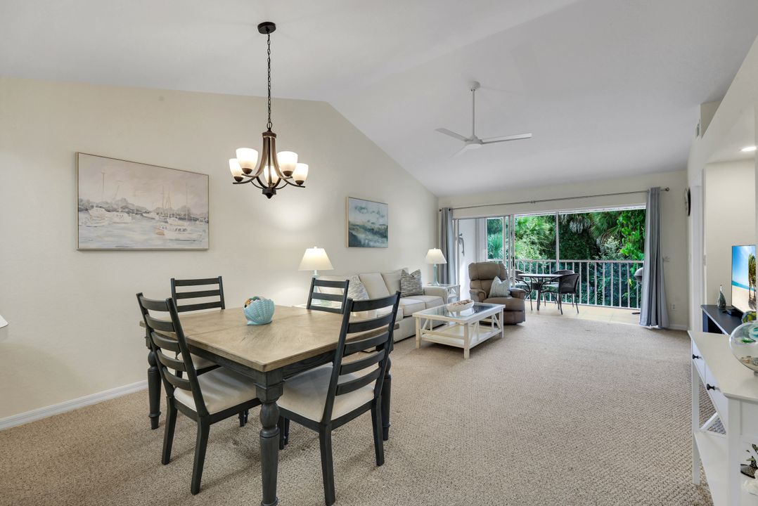 228 Belina Dr #606, Naples, FL 34104