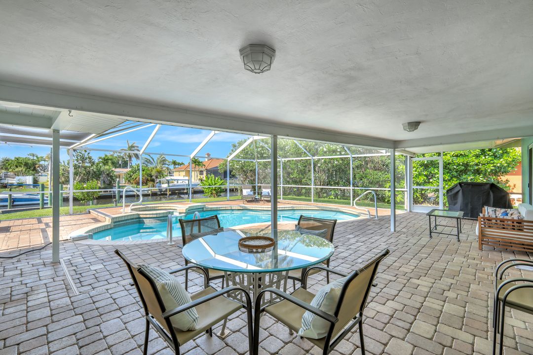 1441 Willshire Ct, Cape Coral, FL 33904