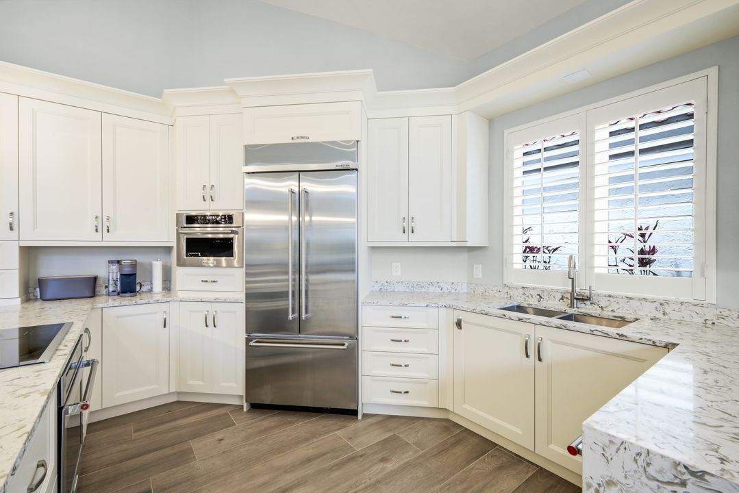 3390 Riviera Lakes Ct, Bonita Springs, FL 34134