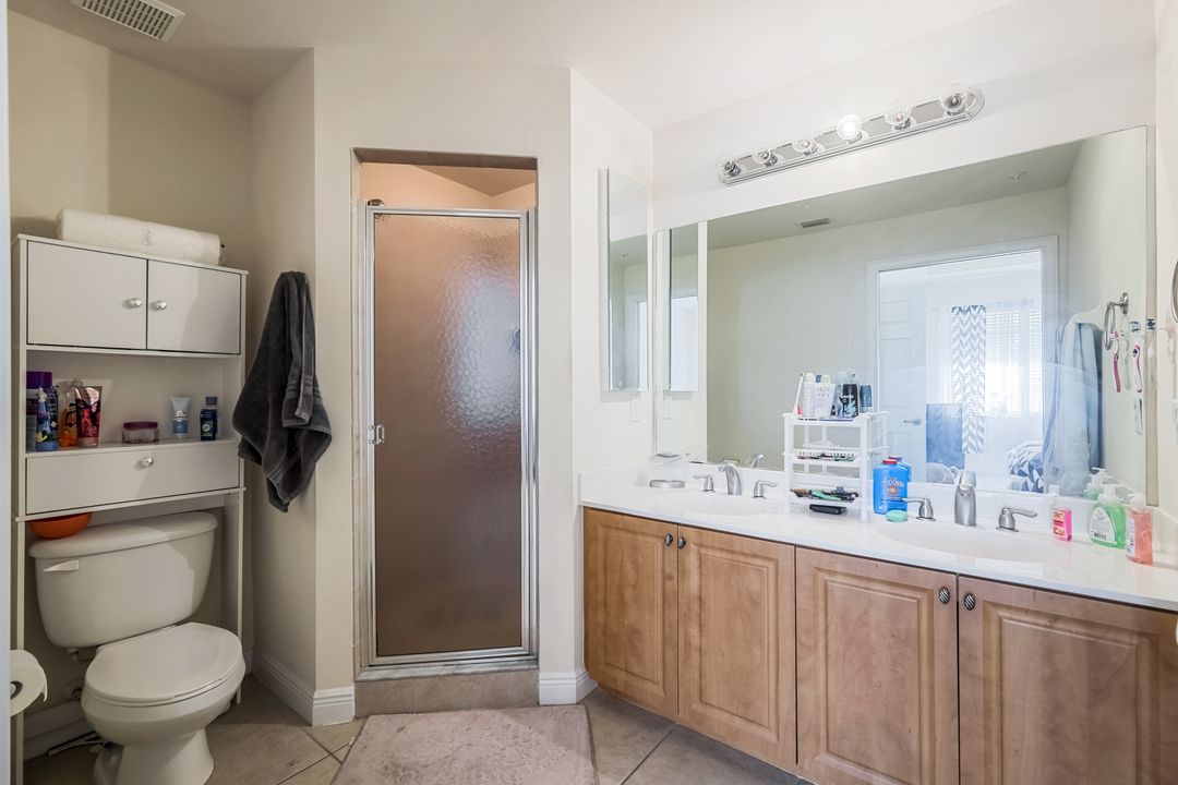 3948 Pomodoro Cir #304, Cape Coral, FL 33909