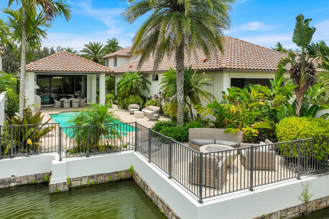 16448 Talis Park Dr, Naples, FL 34110