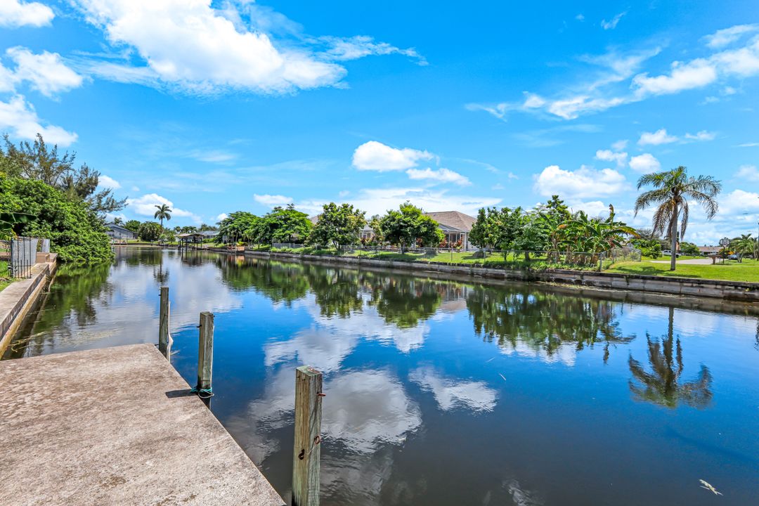 2143 SE 5th Ave, Cape Coral, FL 33990