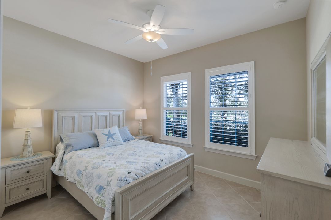 9110 Limestone Ln, Naples, FL 34120