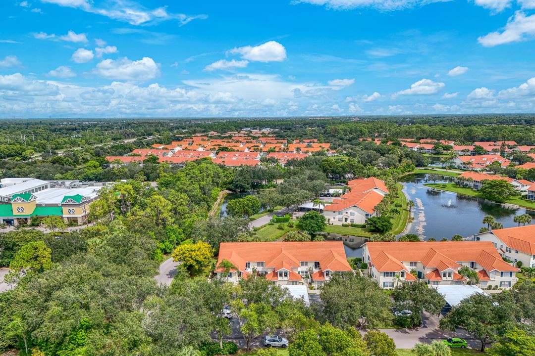 4940 Deerfield Way #201, Naples, FL 34110