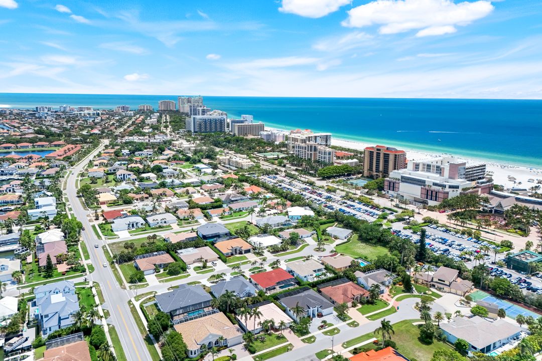 941 Ironwood Ct, Marco Island, FL 34145