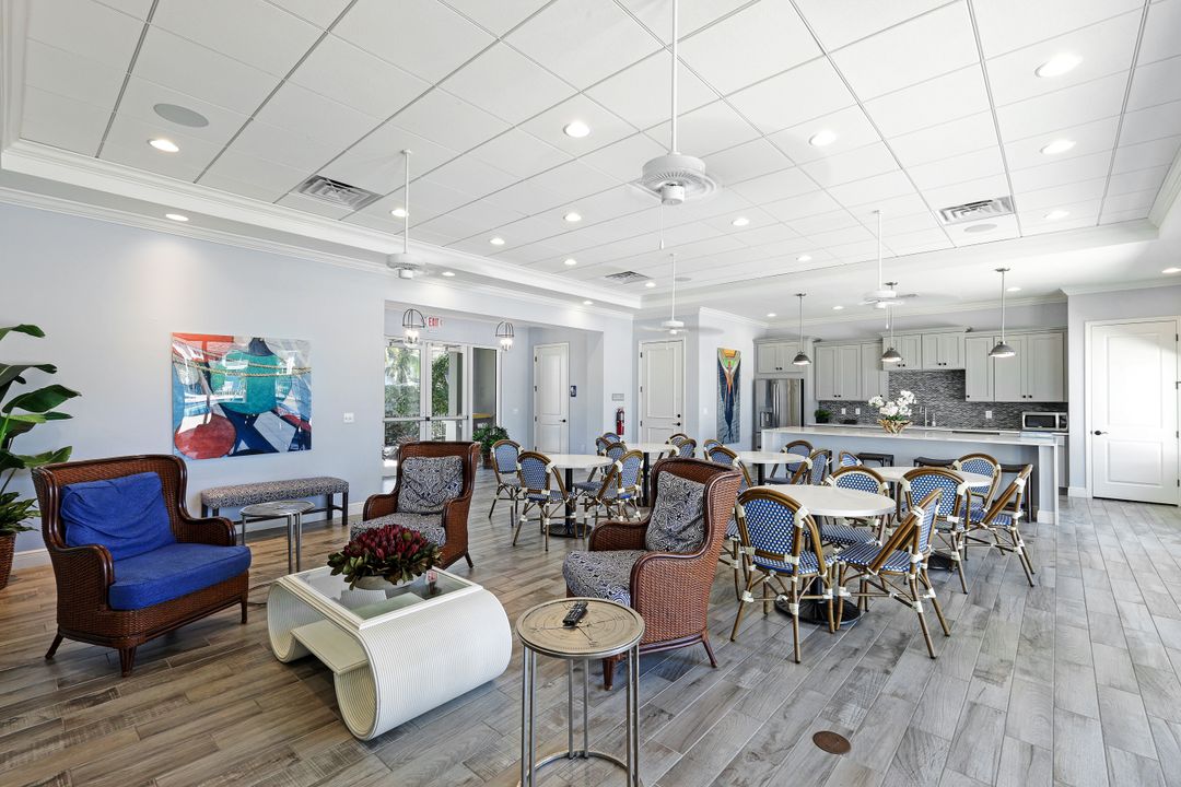2319 Sawyers Hill Rd #703, Naples, FL 34120