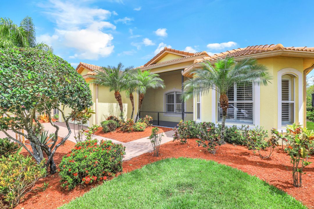20661 Torre Del Lago St, Estero, FL 33928