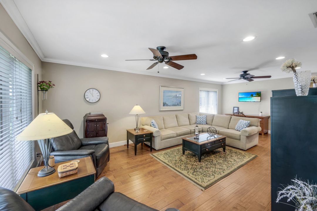 240 Palm River Blvd #202, Naples, FL 34110