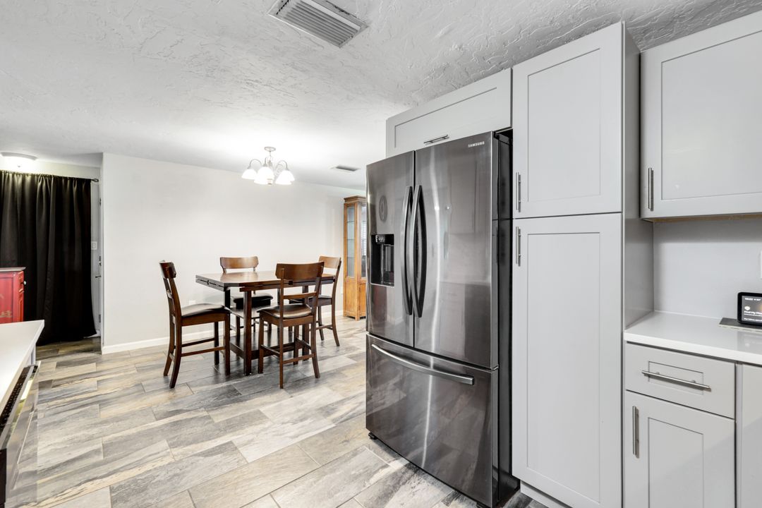 108 Powell Creek Cir, North Fort Myers, FL 33917