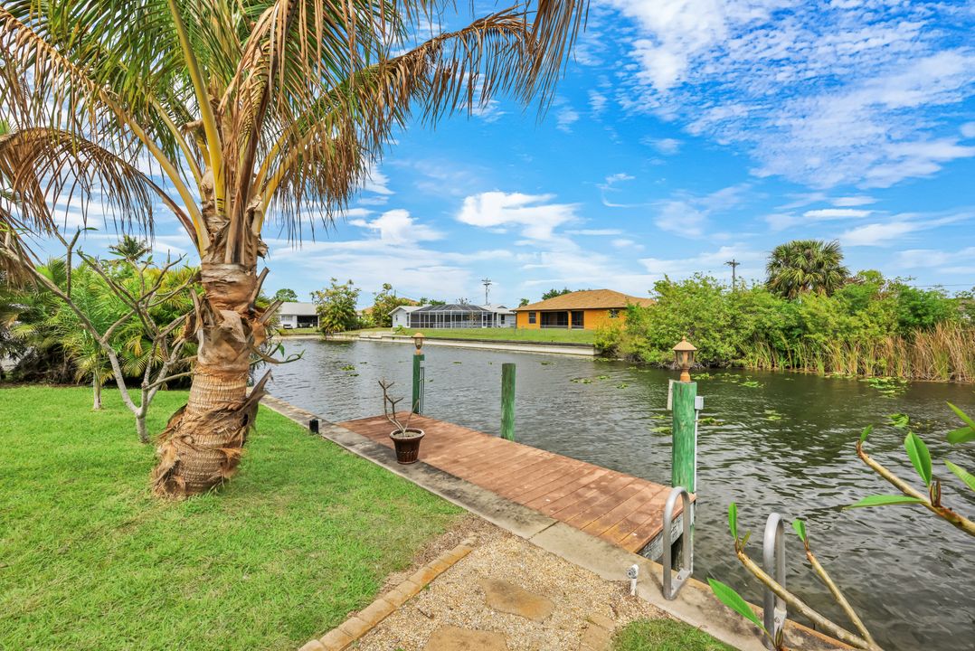 713 SW 39th Terrace, Cape Coral, FL 33914