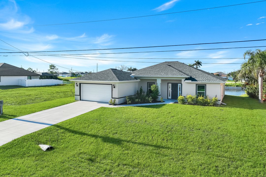 2224 NW 25th Terrace, Cape Coral, FL 33993