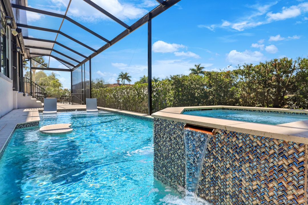 27194 Harbor Dr, Bonita Springs, FL 34135