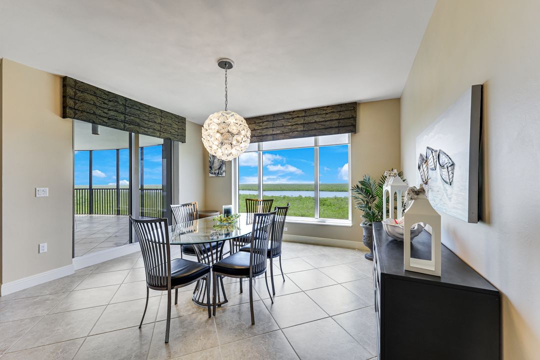 1050 Borghese Ln #605, Naples, FL 34114