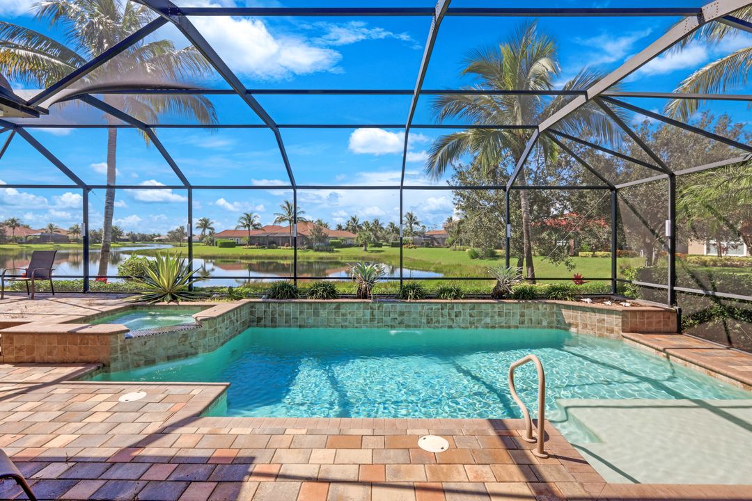 9333 Campanile Cir, Naples, FL 34114