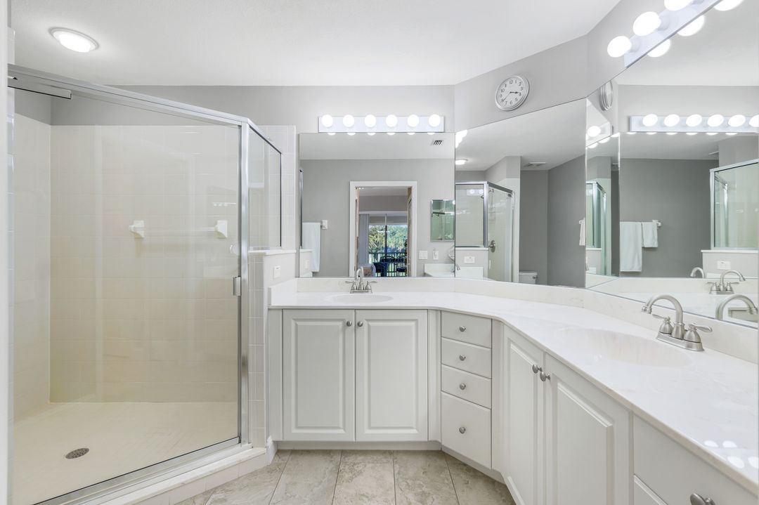 6085 Pinnacle Ln #1203, Naples, FL 34110