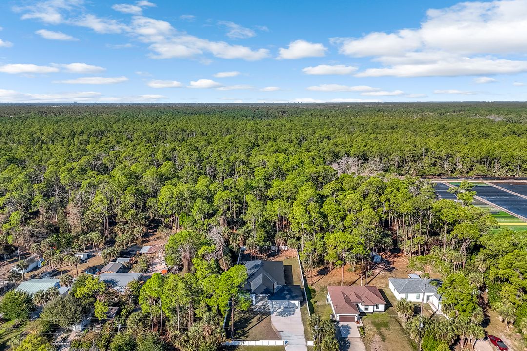 1853 Della Dr, Naples, FL 34117