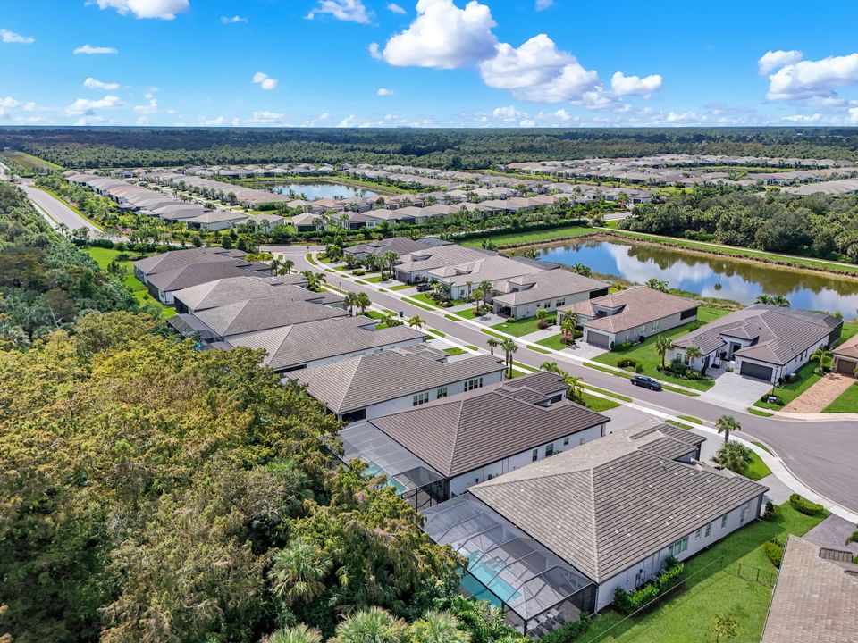 12338 Lavender Ave, Naples, FL 34120