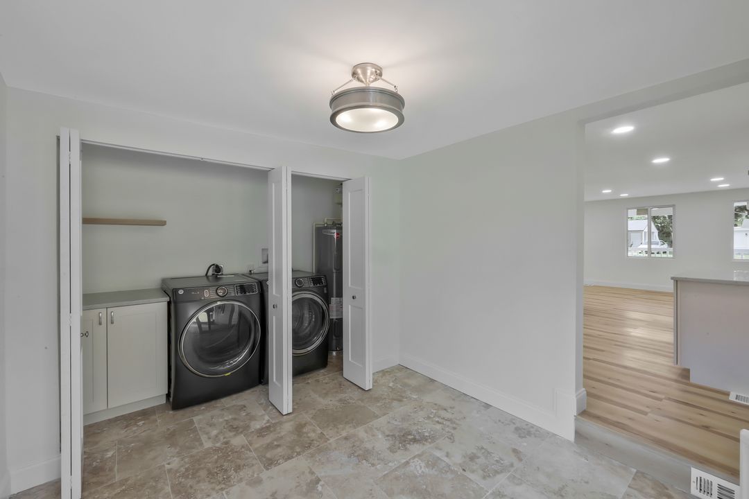 1755 Oakley Ave, Fort Myers, FL 33901