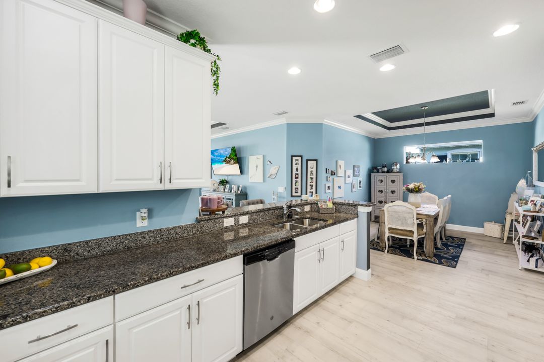 2655 Vareo Ct, Cape Coral, FL 33991