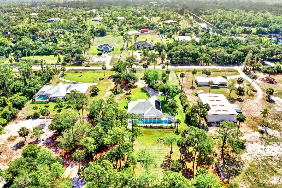 731 25th St SW, Naples, FL 34117