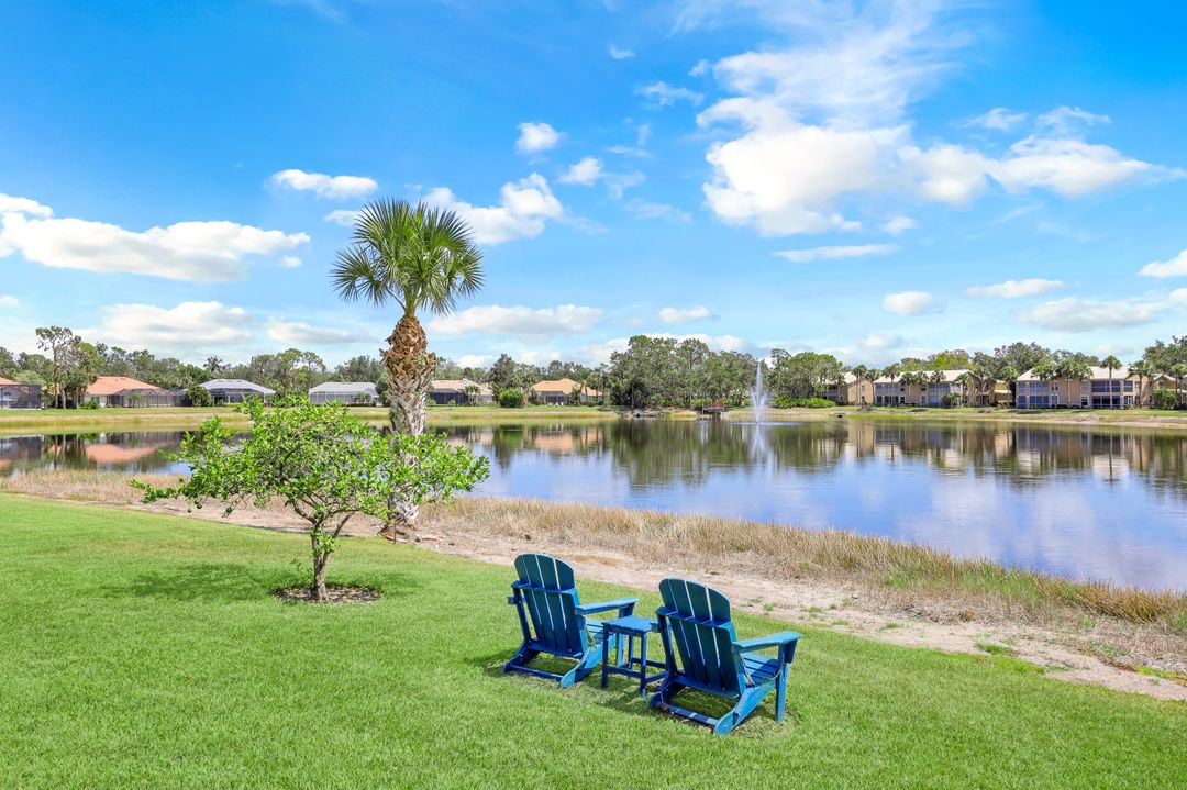 3730 Lakemont Dr, Bonita Springs, FL 34134