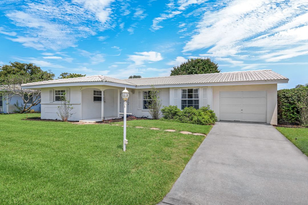 59 Hilo Ct, Naples, FL 34112