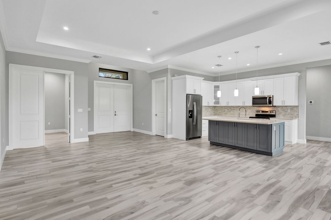 4440 43rd Ave NE, Naples, FL 34120