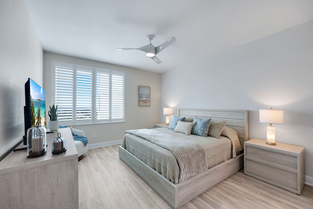 275 Indies Way #1703, Naples, FL 34110