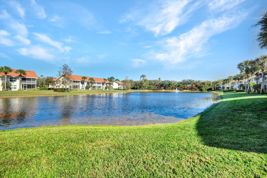 5255 Birmingham Dr #101, Naples, FL 34110